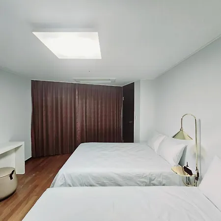 Jeoung'S House - Ciel De Mer Busan Exterior photo