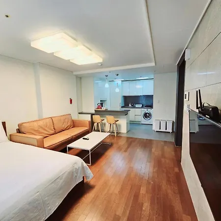 Jeoung'S House - Ciel De Mer Busan Exterior photo