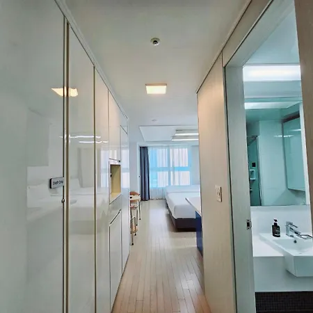 Jeoung'S House - Ciel De Mer Busan Room photo